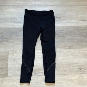 Ivivva black leggings, child size 8, in excellent condition.